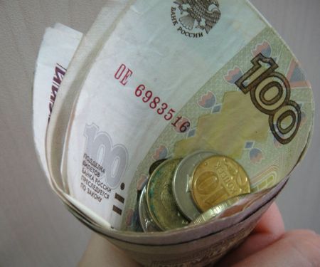 Более 400 миллионов рублей выделила Удмуртия на повышение зарплаты работникам культуры