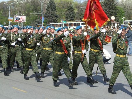 Первая репетиция военного парада ко дню победы состоялась в Удмуртии