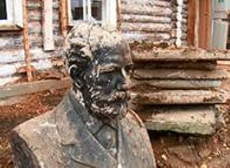  Бюст Чайковского, потерянный четверть века назад, нашли в Воткинске