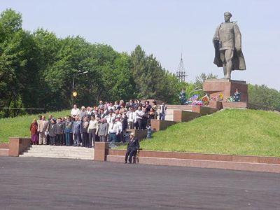 В Узбекистане снесли памятник Герою Советского Союза