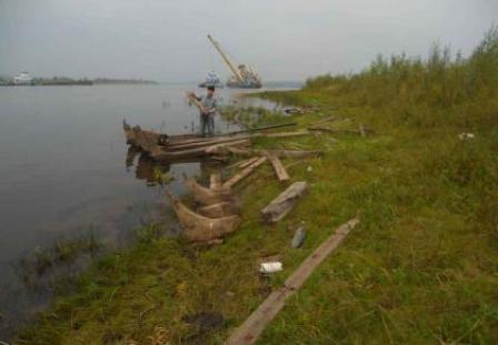 Обломки грузовой барки нашли на дне Камы в Камбарском районе