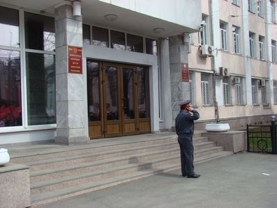 Из здания МВД  Удмуртии в Ижевске пожарные эвакуировали все сотрудников