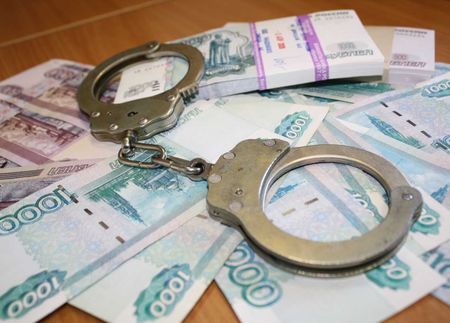 Замглава Ярского района требовал взятку в размере 35 тысяч рублей