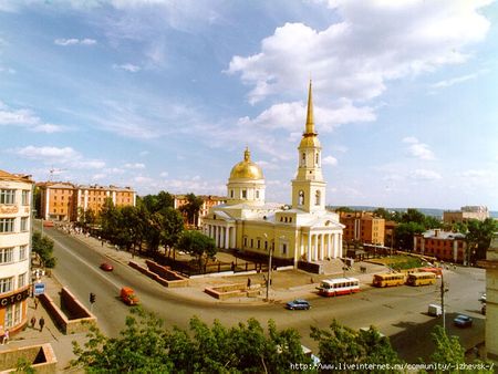 Движение транспорта по улице Цветочной в Ижевске будет ограничено 25 апреля