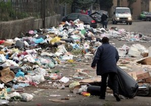 В Ижевске будут вести фотослежку за нелегальными мусорщиками