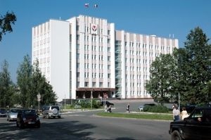 Депутаты Госсовета Удмуртии почтили память погибших минутой молчания