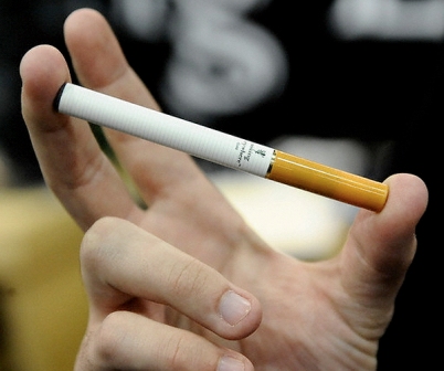 Власти Тайланда запретят импорт электронных сигарет и кальянов