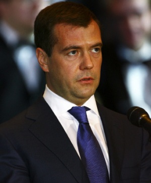 Медведев: теракты в Москве и Кизляре - звенья одной цепи