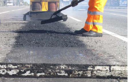 В Ижевске продолжается ремонт дорог