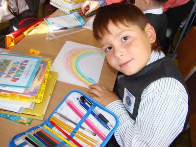 Более 10 тысяч рублей обошлись родителям Удмуртии сборы ребенка в школу