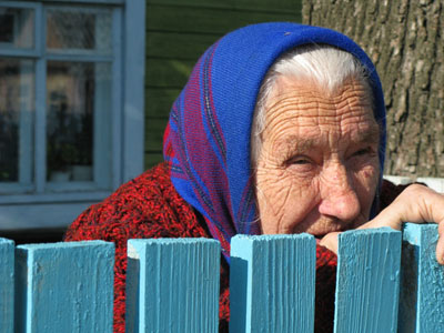 В Граховском районе одиноких стариков поселят под одной крышей