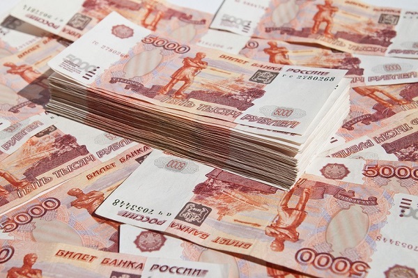 Ижевский бизнесмен заплатит штраф 100 тыс рублей за незаконные поставки оборудования в больницы