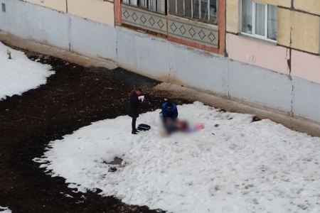 В Ижевске женщина погибла, выпав из окна 9 этажа