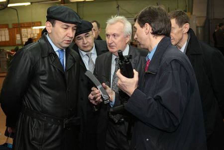 Казахская делегация проявила интерес к ижевскому оружию