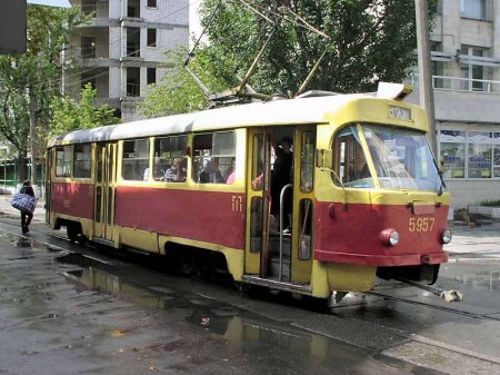 Движение трамваев до Буммаша в Ижевске приостановили из-за ремонта