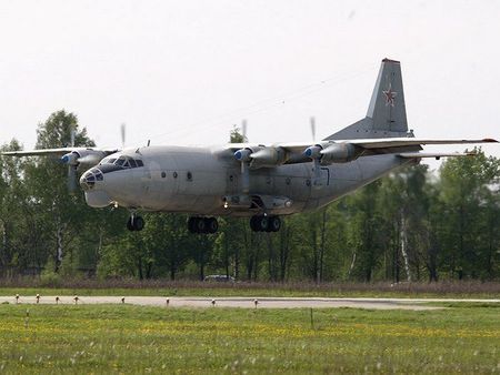 Самолет Ан-12 с 5 россиянами на борту разбился в Южном Судане