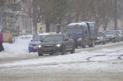 С центральных улиц Ижевска вывезено более 10 тысяч тонн снега