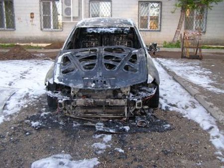 Иномарка риэлтора сгорела в Воткинске