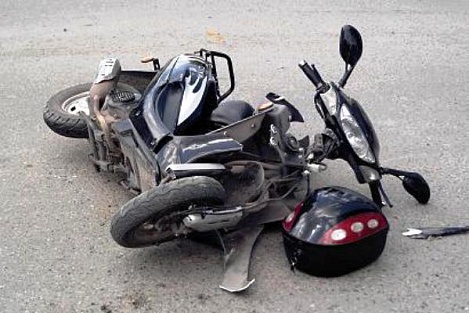 17-летний водитель мопеда пострадал в аварии в Можге
