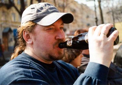 В России пиво признали алкоголем и запретили в ларьках