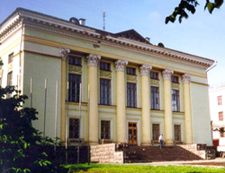 Закрытие Национальной библиотеки в Ижевске грозит сорвать зимнюю сессию в вузах