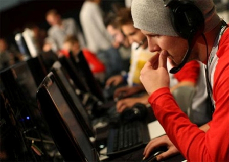 Пятый республиканский турнир по киберспорту стартовал в Глазове