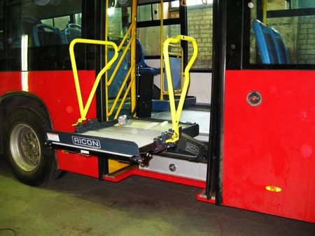 Специальные автобусы для колясочников начнут курсировать в Воткинске