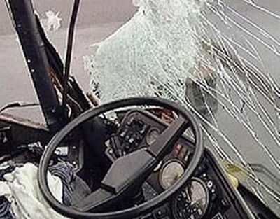 Автокатастрофа автобуса и легковушки в Тверской области унесла жизни 7 человек