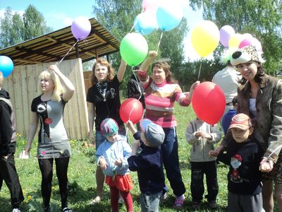 В День защиты детей сироты Якшур-Бодьинского района получили подарки