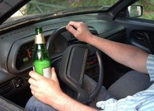 Российским водителям запретили  пить за рулем