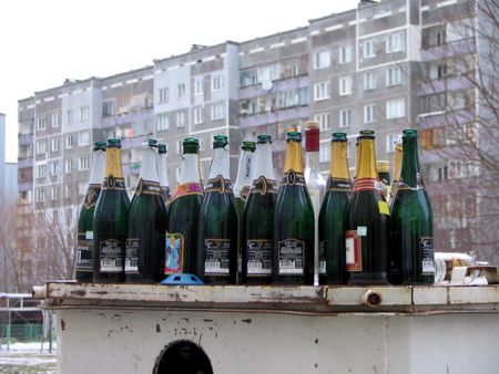 Более 50 кубометров мусора вывезли из Ижевска в новогодние каникулы
