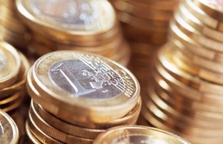 Евро «прошел отметку»  48 рублей