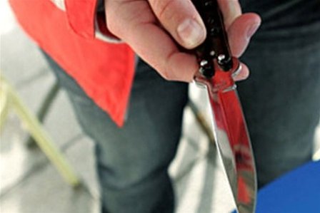 Отец напал на сына с ножом в Удмуртии