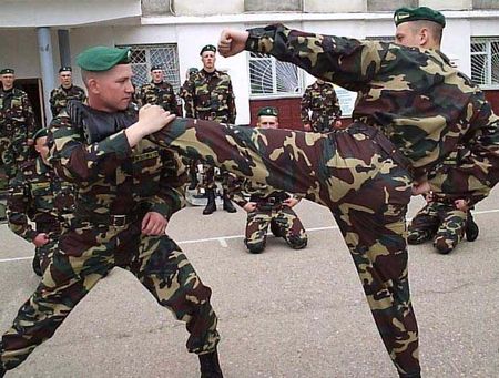 Подростки ПФО сразятся в армейском рукопашном бое в Удмуртии
