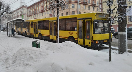 ДТП с двумя городскими автобусами случилось на ул Пушкинская в Ижевске