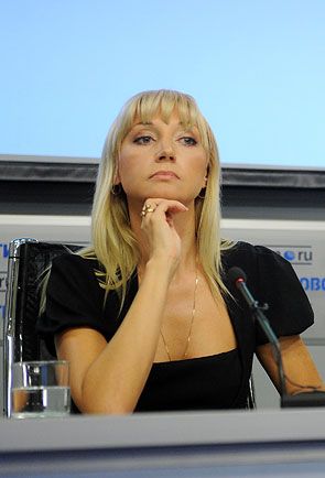 Кристина Орбакайте выступит с докладом перед российскими депутатами