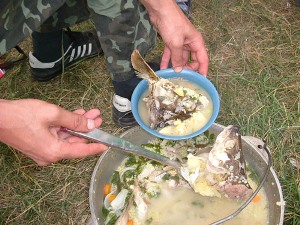 В Удмуртии состоятся соревнования среди рыбаков на самую лучшую уху