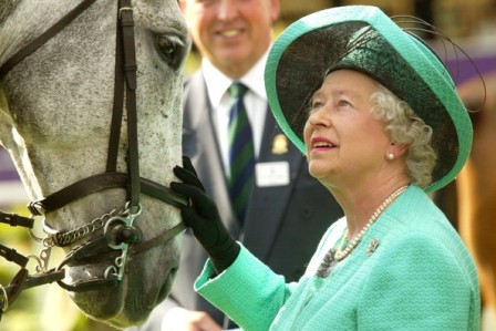 Лошадь Елизаветы II попалась на допинге