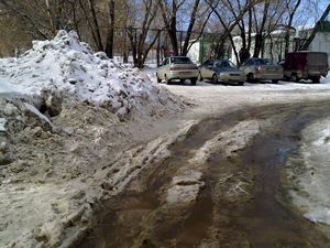 Экстренное потепление в Удмуртии: талые воды заливают дома и дороги