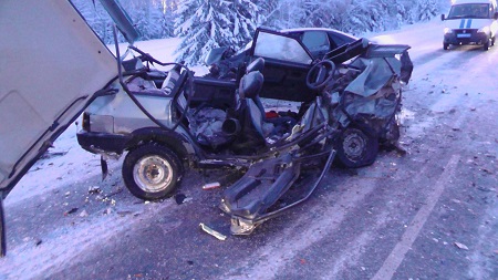 Пассажир автомобиля под управлением молодой жительницы Удмуртии погиб в ДТП в Пермском крае