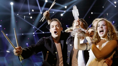 Победительница «Евровидения» Эммили де Форест оказалась самозванкой