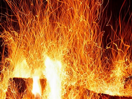 Гроза стала причиной пожара жилого дома в Удмуртии