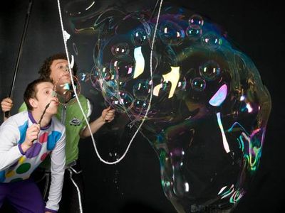 Миллионы мыльных пузырей надуют в Ижевске на Пасху