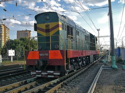 Десять человек пострадали при столкновении тепловоза с поездом в Воронеже