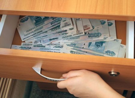 Молодая парочка из Ижевска украла у родителей 120 тыс. рублей