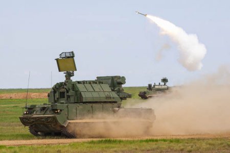 ЗРК "ТОР-М2У" произвел первые боевые стрельбы на полигоне в Бурятии