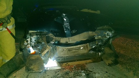 Грузовик столкнулся с легковым автомобилем этой ночью в Воткинском районе