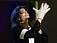 Белая перчатка Майкла Джексона продана за 330 тысяч долларов
