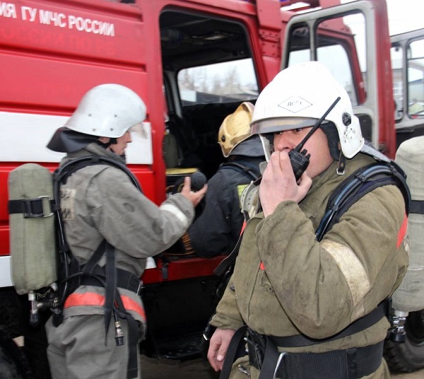 Сто человек эвакуировали из воткинского филиала УдГУ из-за пожара