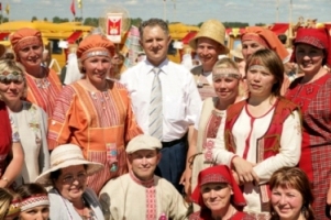 Александр Волков дал старт праздничным гуляньям на «Гербере-2009»